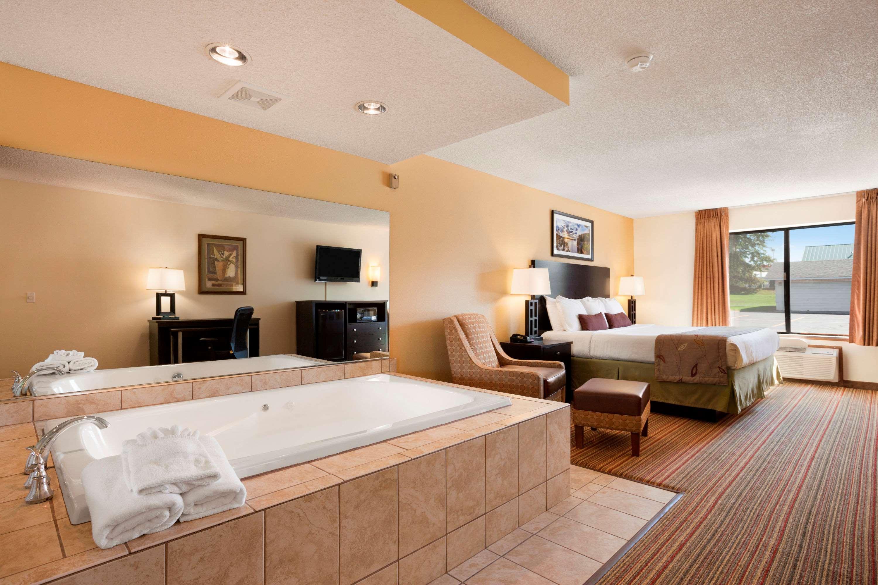 Hotel Ramada By Wyndham Wisconsin Dells I-90 Exteriér fotografie