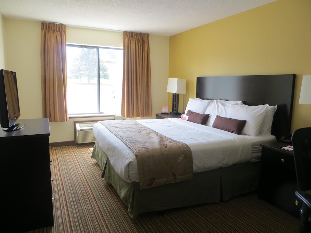 Hotel Ramada By Wyndham Wisconsin Dells I-90 Exteriér fotografie